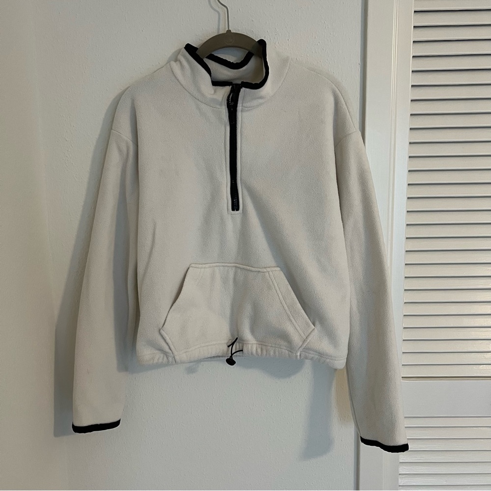 Rue 21 Lightweight White Fleece